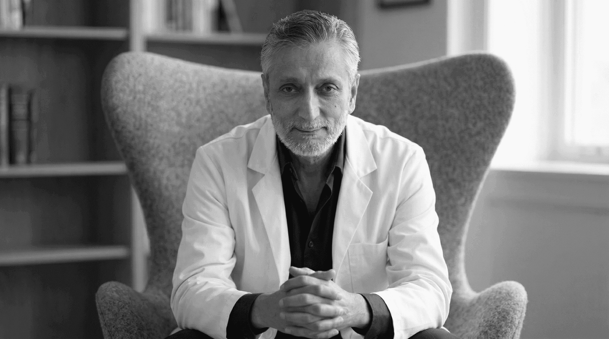 Amir Malik, MD, FACS portrait